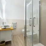 Con Vista Mare نولي